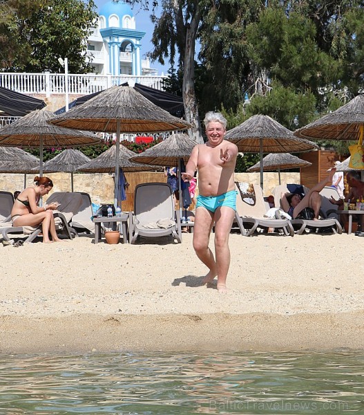 «Novatours Summer Breeze» dalībnieki izbauda «Rubi Platinum Spa Resort & Suites» pludmali Turcijā 198025
