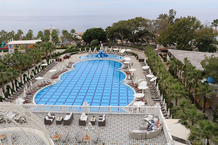 «Novatours Summer Breeze» dalībnieki iepazīst Turcijas viesnīcu «Rubi Platinum Spa Resort & Suites» 198187