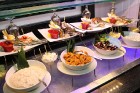 «Novatours Summer Breeze» dalībnieki iepazīst Turcijas viesnīcas «Rubi Platinum Spa Resort & Suites» virtuvi 24