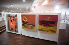 Liepājas koncertzālē «Lielais dzintars» atklāta latviešu gleznotājas Džemmas Skulmes personālizstāde «Krāsas garša» 2
