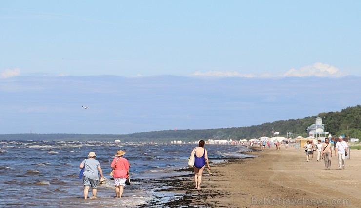 Jūrmala piesaka garšīgu pludmales sezonu no «36Line» līdz «Orizzonte» 200407