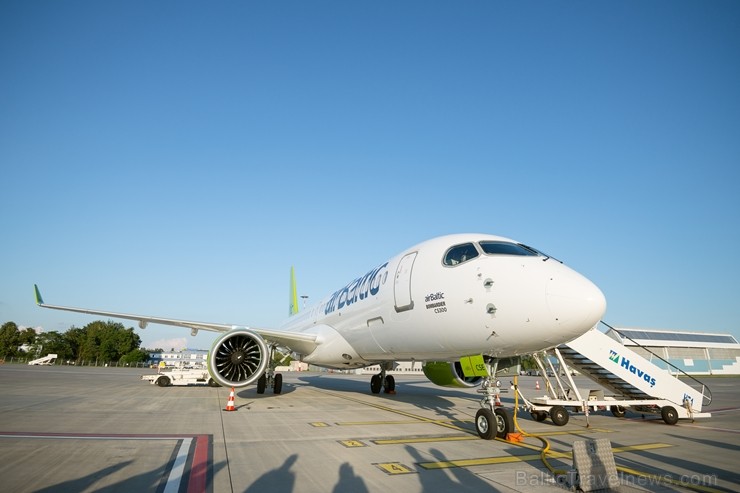 Lidosta «Rīga» un «Airbaltic» medijiem atrāda savu infrastruktūru un gaisa floti 202179
