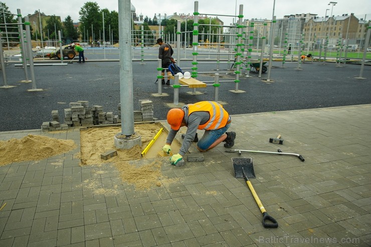 Rīgā aktīvi norisinās darbi, lai 16.septembrī atklātu Centra sporta kvartālu 202252