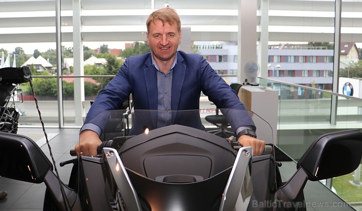Inchcape Motors Latvija piedāvā jaunu motociklu BMW K 1600 B ceļošanai 205146