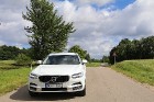 Travelnews.lv ar jauno Volvo V90 Cross Country apceļo Latgali 42