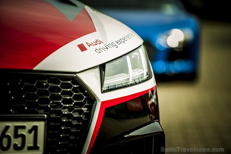 Audi izvēlas Rīgu, lai starptautiskai publikai un rīdziniekiem demonstrētu jaudīgākos vāģus 205822
