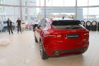 Latvijā 17.10.2017 tiek prezentēts auto, kas patiks sievietēm un pilsētniekiem - Jaguar E-Pace 5