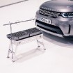 Populārais šefpavārs un TV zvaigzne Džeimijs Olivers jauno «Land Rover Discovery» atzīst par ērtu ēst gatavošanai 13