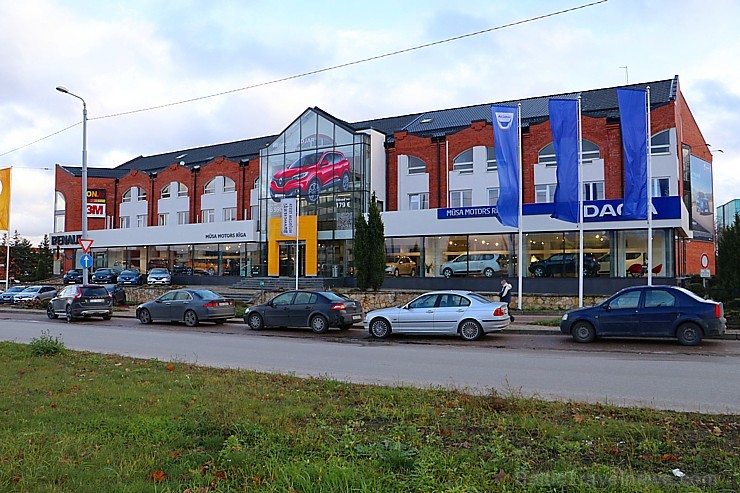 Travelnews.lv dodas uz Lūznavas muižu Latgalē ar jauno krosoveru Renault Kadjar dCi 130 4x4 210968