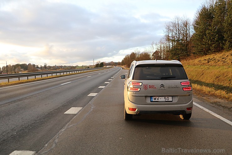 Travelnews.lv apceļo miglaino Latgali ar jauno Citroën Grand C4 Picasso 211960