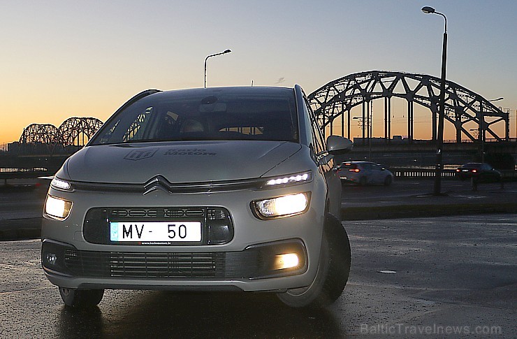 Travelnews.lv apceļo miglaino Latgali ar jauno Citroën Grand C4 Picasso 212024