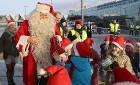Ar somu lidsabiedsabiedrības «Finnair» lidmašīnu 5.12.2017 Rīgā ielido Ziemassvētku vecītis no Lapzemes 12
