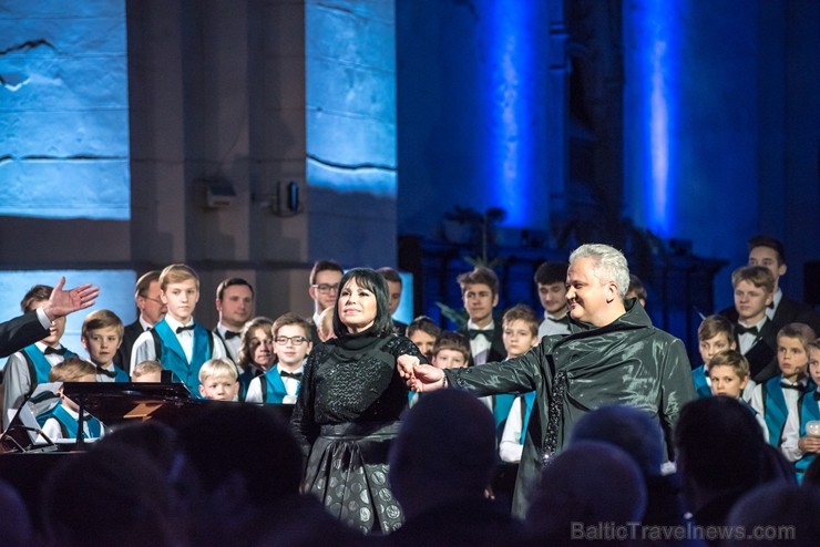 Rīgā izskan tradicionālais Ineses Galantes Ziemassvētku koncerts 213433