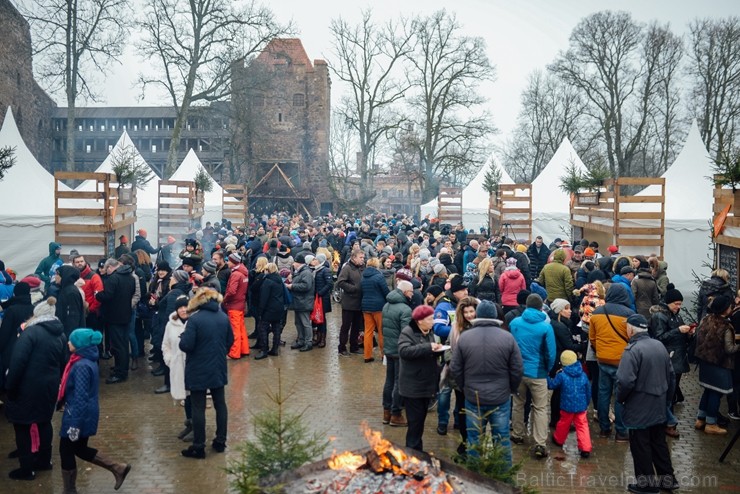 Sigulda «Ziemas garšu svinēšanā» pulcē tūkstošiem gardēžu 215269