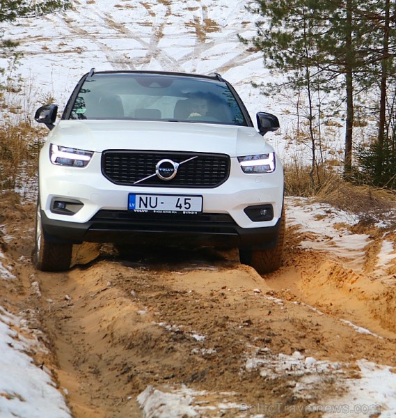 Travelnews.lv ar jauno «Volvo XC40» apceļo Vidzemi un Siguldu 219170