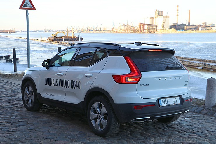 Travelnews.lv ar jauno «Volvo XC40» apceļo Vidzemi un Siguldu 219192