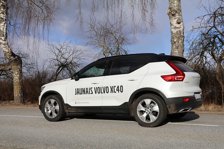 Travelnews.lv ar jauno «Volvo XC40» apceļo Vidzemi un Siguldu 219206