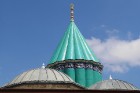 Travelnews.lv iepazīst Mevlevi jeb Rūmī mauzoleju, muzeja ēku, mošeju un centrālo laukumu. Sadarbībā ar Turkish Airlines 6