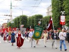 Dziesmu un deju svētku atklāšanas gājiens pulcē Rīgā visus Latvijas novadus (101-200) 17