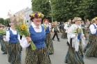 Dziesmu un deju svētku atklāšanas gājiens pulcē Rīgā visus Latvijas novadus (101-200) 100