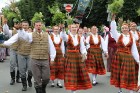 Dziesmu un deju svētku atklāšanas gājiens pulcē Rīgā visus Latvijas novadus (201-300) 93