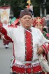 Dziesmu un deju svētku atklāšanas gājiens pulcē Rīgā visus Latvijas novadus (301-400) 71