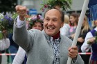 Dziesmu un deju svētku atklāšanas gājiens pulcē Rīgā visus Latvijas novadus (401-500) 86
