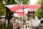 Jau ceturto gadu Rīgā notiek baltais pop-up pikniks «L’elegante Pop-Up Picnic» 34