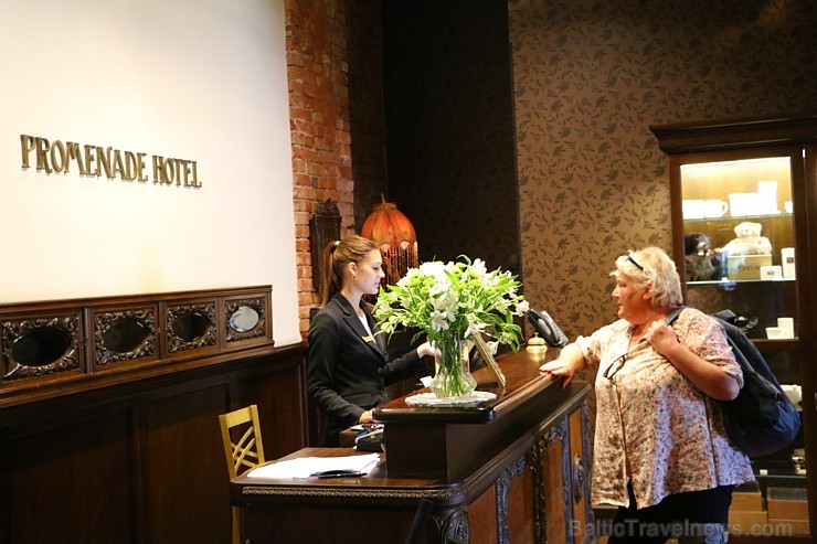 Travelnews.lv ar jauno Audi A6 iepazīst 5 zvaigžņu viesnīcas «Promenade Hotel Liepaja» viesmīlību 229025