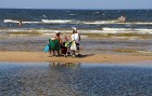 Travelnews.lv izbauda jūru un populāro pludmales restorānu «Legend Beach» 4