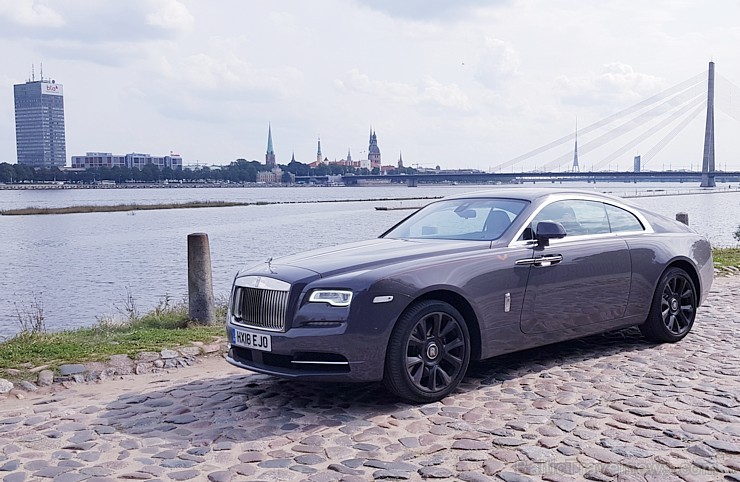 Travelnews.lv ar tūrisma uzņēmējiem un eleganto «Rolls Royce Wraith» apceļo baltu zemes 233255