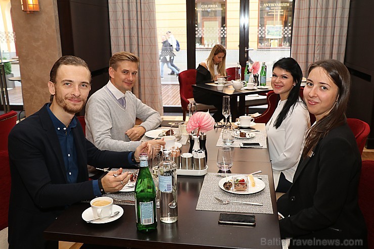 Viesnīcas «Grand Hotel Kempinski Rīga» restorāns «Amber» piedāvā jaunu konceptu «Vēlās brokastis ar ģimeni» 234470