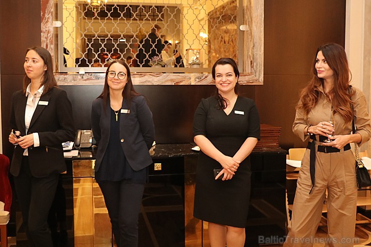 Viesnīcas «Grand Hotel Kempinski Rīga» restorāns «Amber» piedāvā jaunu konceptu «Vēlās brokastis ar ģimeni» 234476