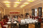 Viesnīcas «Grand Hotel Kempinski Rīga» restorāns «Amber» piedāvā jaunu konceptu «Vēlās brokastis ar ģimeni» 41