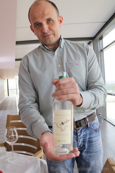 Travelnews.lv iepazīst Azerbaidžānas vīnogu laukus, vīna darītavu un vīnu. Sadarbībā ar Latvijas vēstniecību Azerbaidžānā un tūrisma firmu «RANTUR Tra 235550