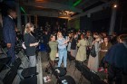Ar iespaidīgu ballīti un krāšņiem viesiem atklāta Rīgas modes nedēļa. Foto: Arkady Gluhih 69