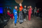 Ar iespaidīgu ballīti un krāšņiem viesiem atklāta Rīgas modes nedēļa. Foto: Arkady Gluhih 72