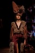 «Amoralle» kaislīgi un sievišķīgi demonstrē jauno kolekciju «Riga Fashion Week» modes skatē 9