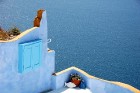 Santorini ir viens no iecienītākajiem romantiķu galamērķiem, kas vilina ar  pārsteidzošām panorāmām, romantiskiem saulrietiem un vulkānisko smilšu plu 11