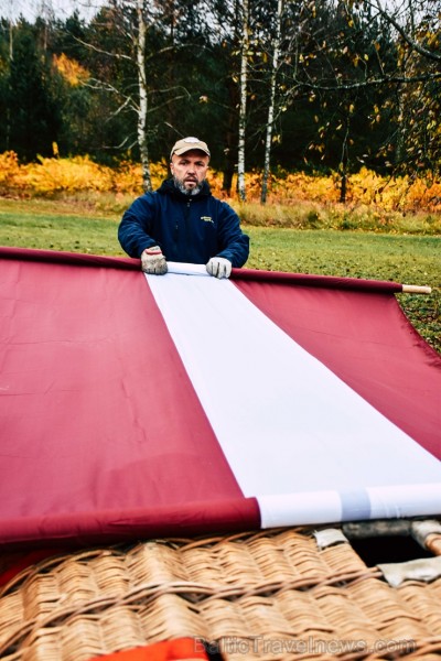 Paceļot Latvijas karogu virs Lietuvas, kūrortpilsēta Birštonas sveic Latviju simtgadē. Birštonas pašvaldības vadītāja Nijole Dirginčiene sveic visus l 238381