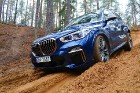 Travelnews.lv izmēģina jauno «BMW X5» meža smilšu ceļos 23