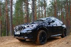 Travelnews.lv izmēģina jauno «BMW X5» meža smilšu ceļos 25