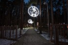 Jūrmalā - Dzintaru mežaparkā - atklāts Gaismas parks, kurā dažādos gaismas dekoros, skulptūrās jau otro gadu iemirdzas tūkstošiem LED gaismiņu. 8
