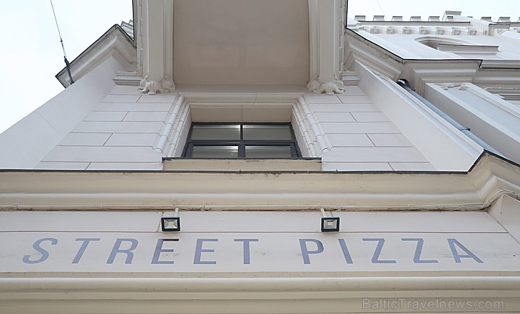 Pārdaugavā atvērusies īsta itāļu picērija «Street Pizza», kas ir vienīgā Baltijā ar Neapoles sertifikātu 239793