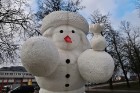 Šoziem Dobeles Sniegavīru saieta tēma ir Latvijas simtgade un tautas varonis - Lāčplēsis. Dobeles laukumos var satikt Melno bruņinieku, Spīdalu, Laimd 12