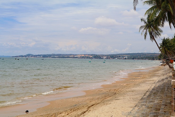 Travelnews.lv iepazīst Vjetnamas pludmales viesnīcu «Muine de Century Resort & Spa» kopā ar 365 brīvdienas un Turkish Airlines 242965