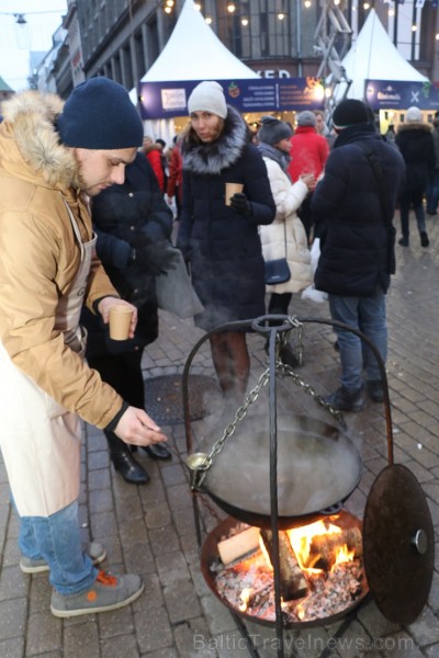 Vecrīgā «Riga Street food festivāls» 12.01.2019 priecē rīdziniekus un pilsētas viesus 243206