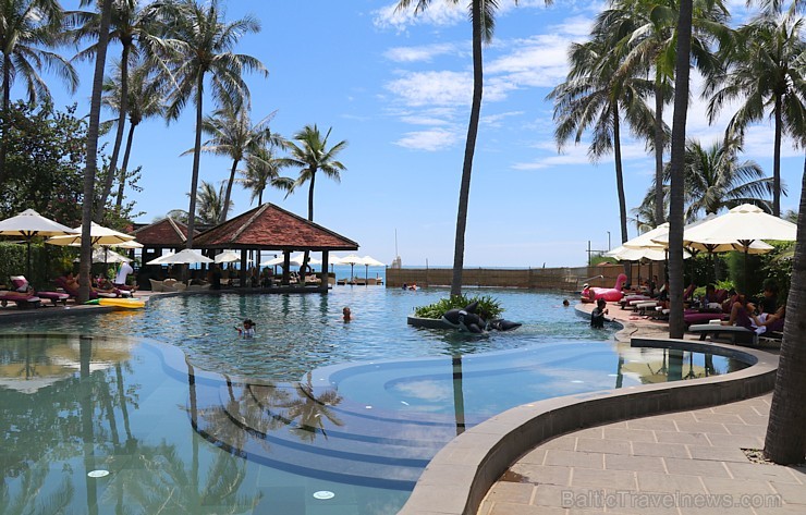 Travelnews.lv iepazīst Vjetnamas pludmales viesnīcu «Anantara Mui Ne Resort» kopā ar 365 brīvdienas un Turkish Airlines 243818