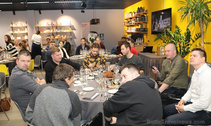 «Promo Cash&Carry Gastro» studijā viesojas Igaunijas restorāna «Söe» šefpavārs Pāvels Gurjanovs ar meistarklasi, kurš ir pasaules prestižā konkursa «B 244072