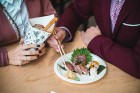 «Centrālais Gastro Tirgus» ir pirmais iekštelpu gastrotirgus Latvijā, kurā vairāk nekā 20 dažādi ēdinātāji un 2 bāri piedāvā viesiem plašu starptautis 13